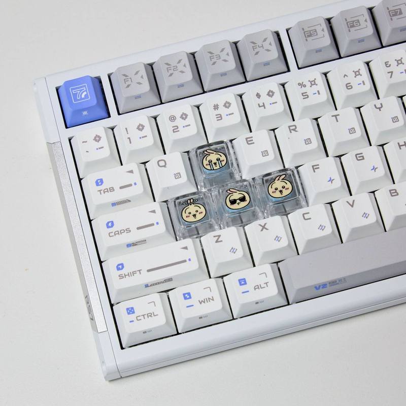 ชิคาวะ 4 ชิ้น คีย์แคปแบบโปร่งแ - Pc Gaming Aesthetic บทวิจารณ์และราคา